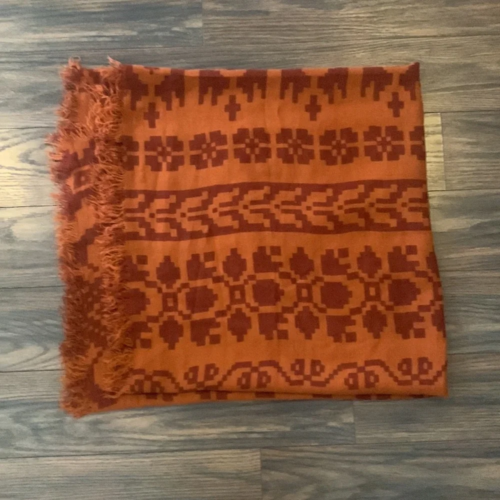 Michael Stars Shawl/Wrap - Picture 2 of 6